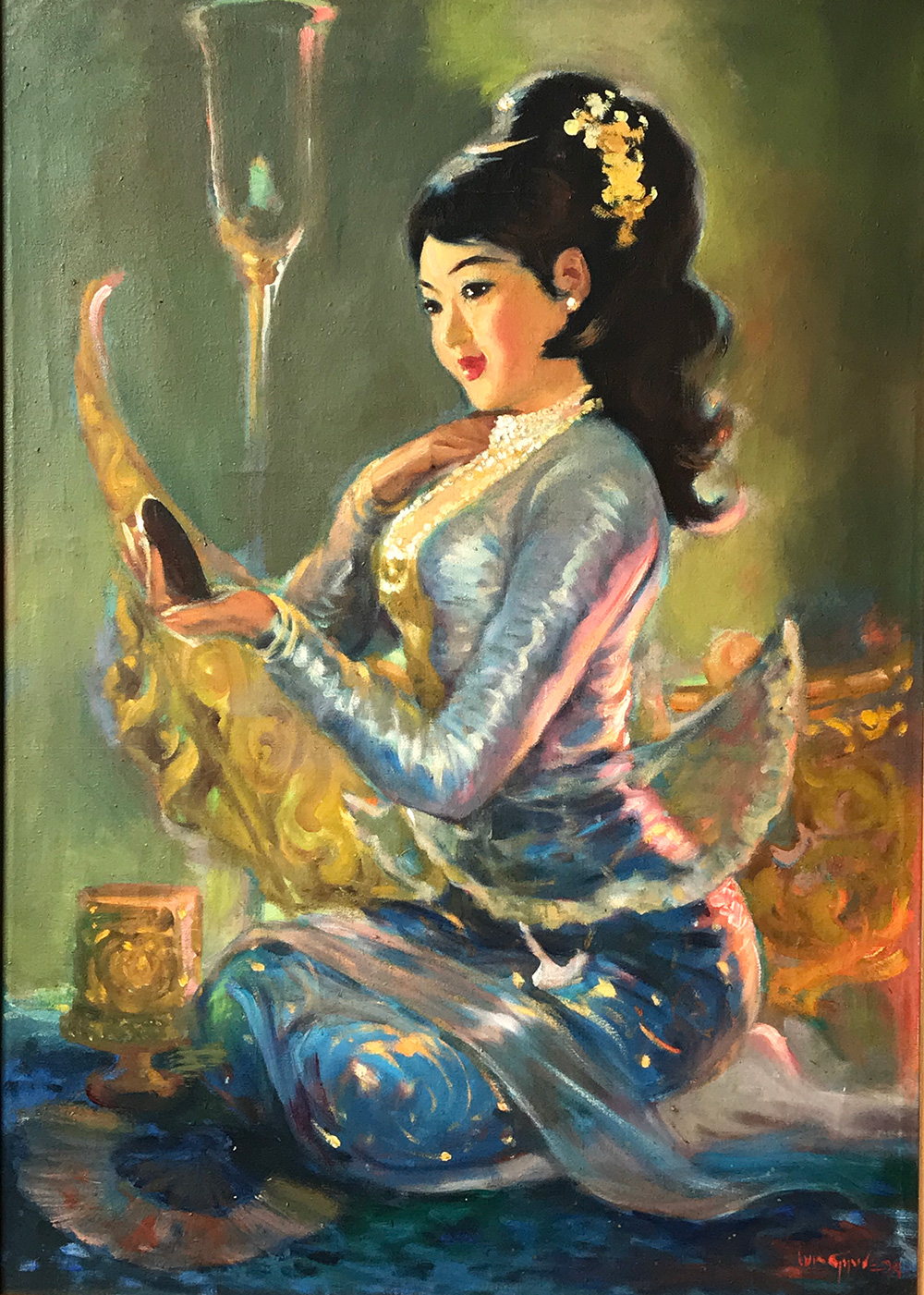 a23db-drulunkywe_seated_lady2.jpg